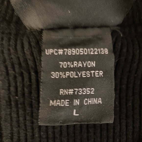 Gently Worn It’s Our Time Black V-Neck Sweater w/ 3/4 Length Sleeves, size L - Picture 5 of 5